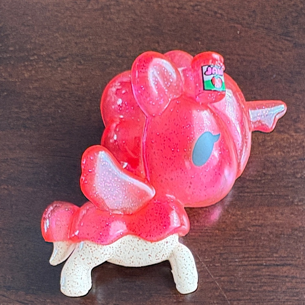Tokidoki Fresca Strawberry
